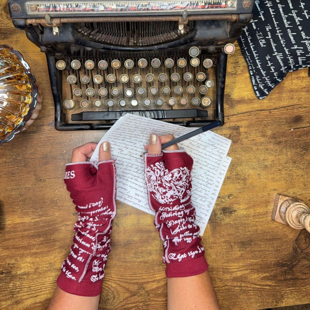 Shakespeare's Sonnets Writing Gloves