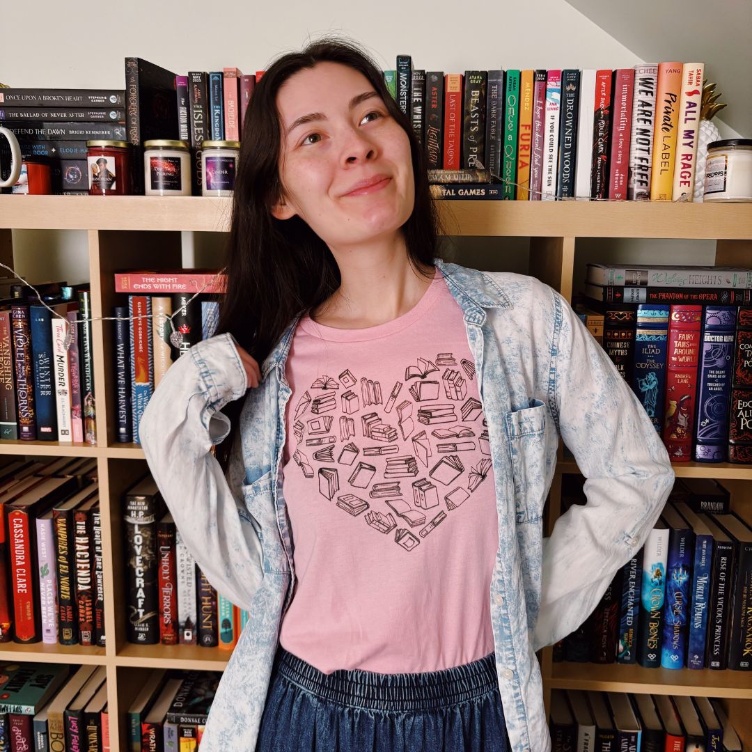 I Heart Books Women's Tee