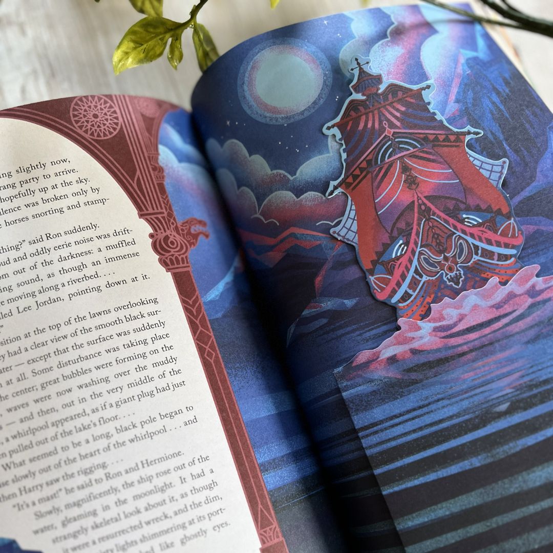 Harry Potter and the Goblet of Fire (Illustrated with Interactive Elements)