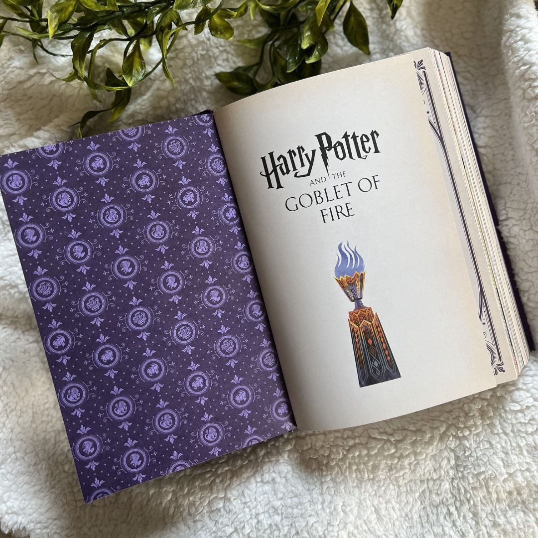 Harry Potter and the Goblet of Fire (Illustrated with Interactive Elements)