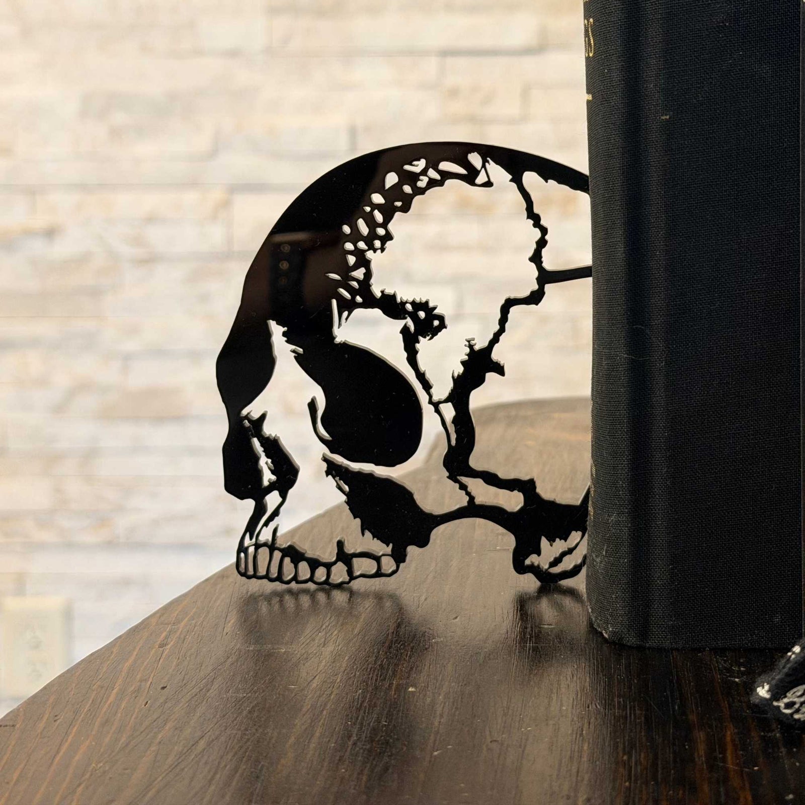 Skull Bookshelf Silhouette