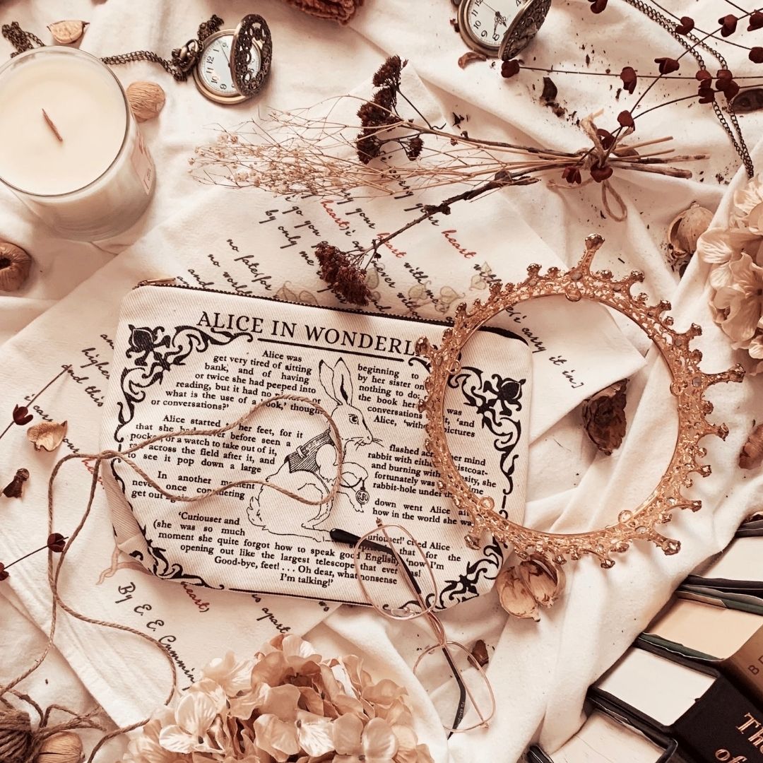 Alice in Wonderland Book Pouch