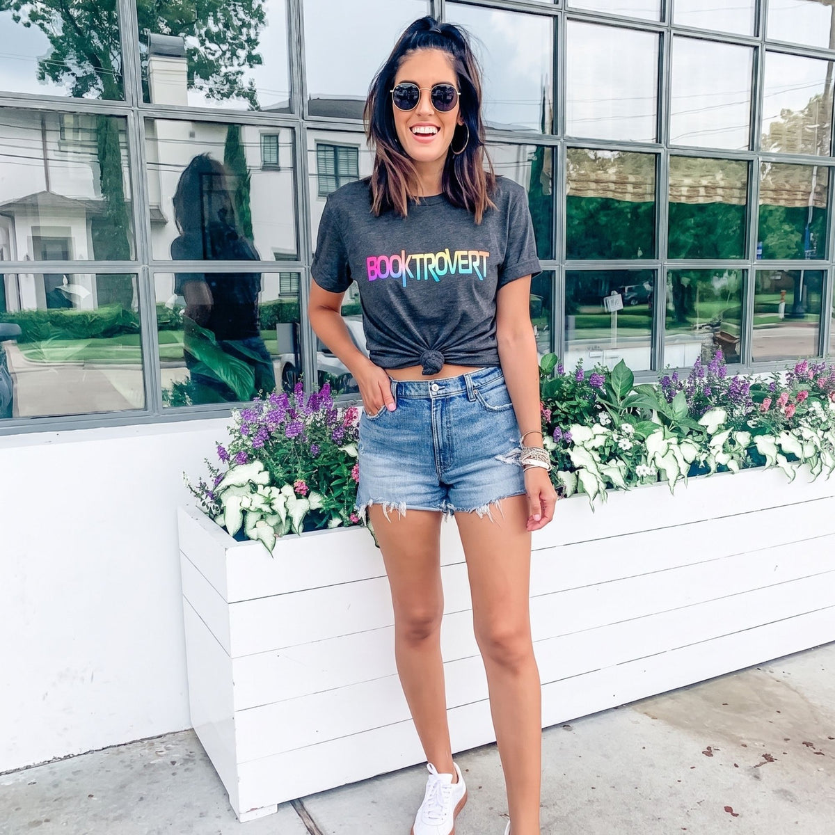 Booktrovert Unisex Tee