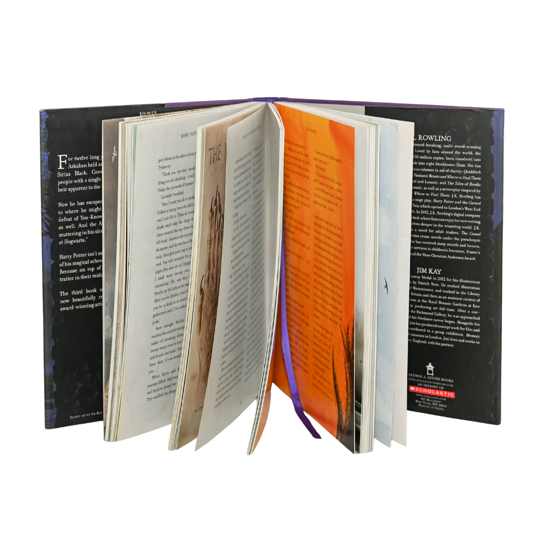 Harry Potter and the Prisoner of Azkaban (The Illustrated Edition)