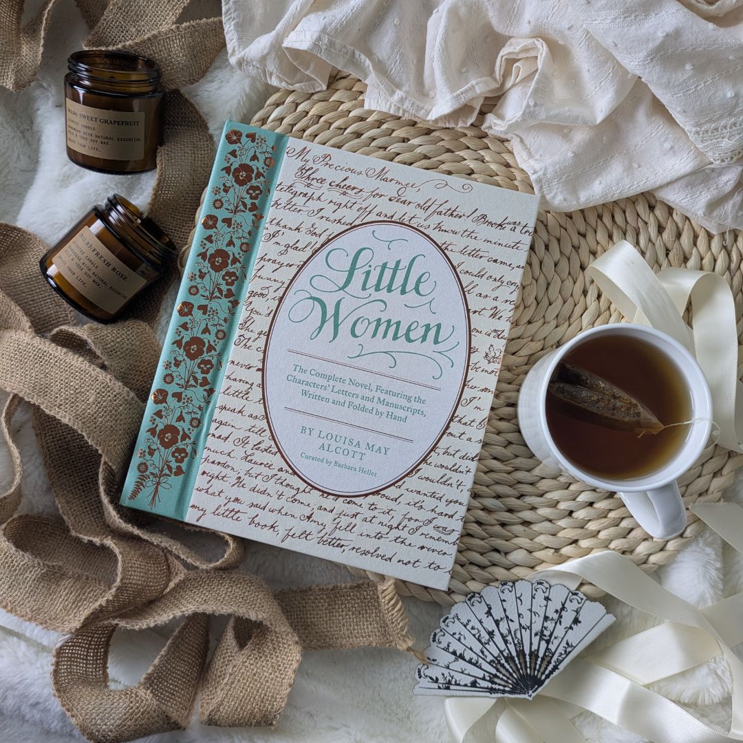 Little Women - With Letters from the Characters' Correspondence
