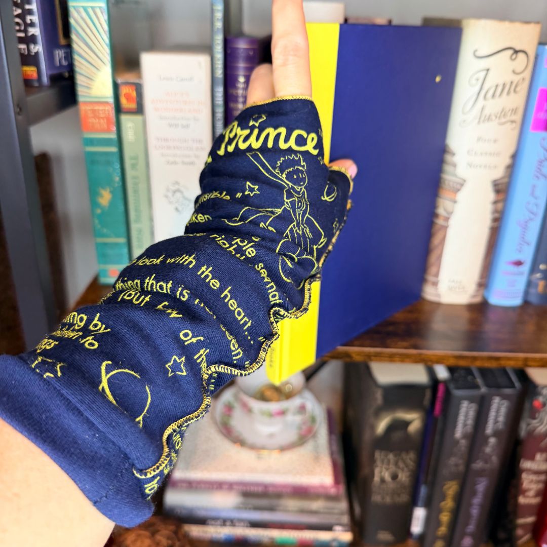 The Little Prince Writing Gloves