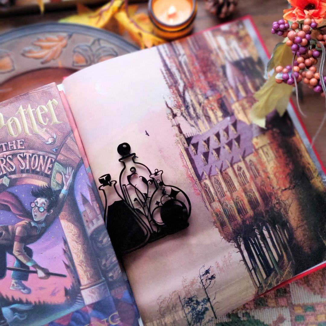 Potion Bottles Bookshelf Silhouette