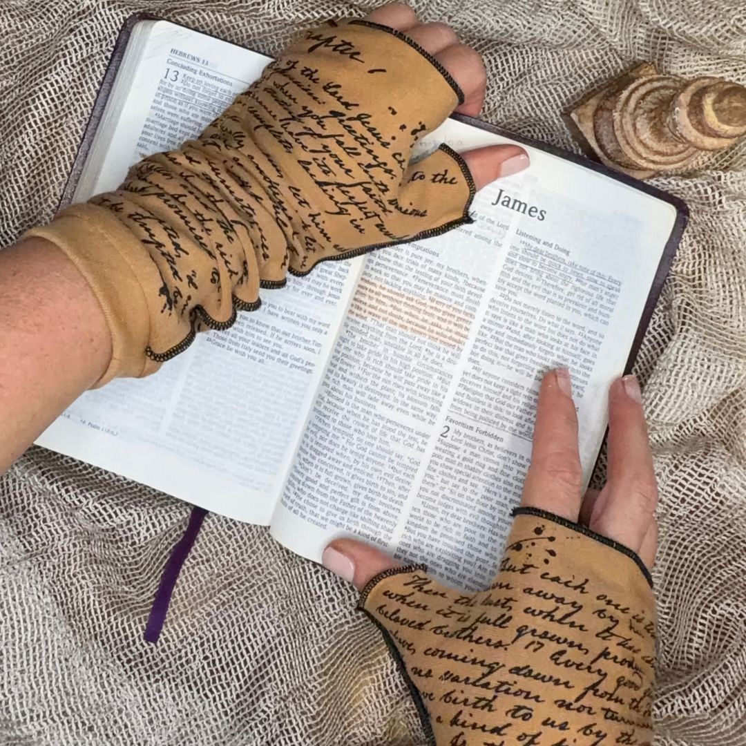 James 1 Writing Gloves