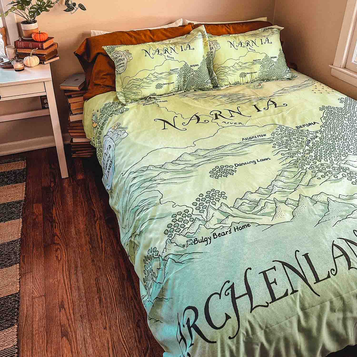 Map of Narnia Duvet Cover