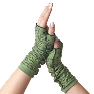 The Call of Cthulhu Writing Gloves